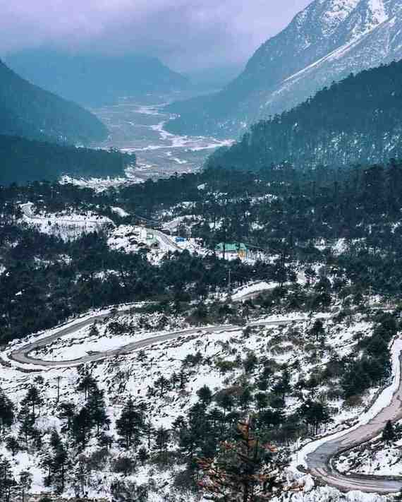 Winter Returns to India: Top 5 Snow Places in India to Visit Under ₹20,000 This Winter