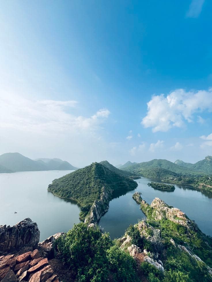 Aravalli Hills Protest Grows After Supreme Court’s New Sparks on Commercial Exploitation